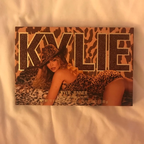 Kylie Cosmetics 🐆 Collection Palette - Picture 4 of 4